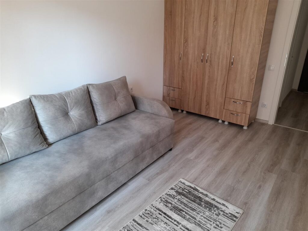 Shitet banesa 61 m2 (3)