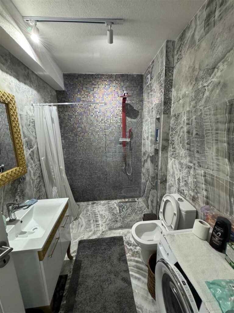 Super banes me super pamje 3 rotated