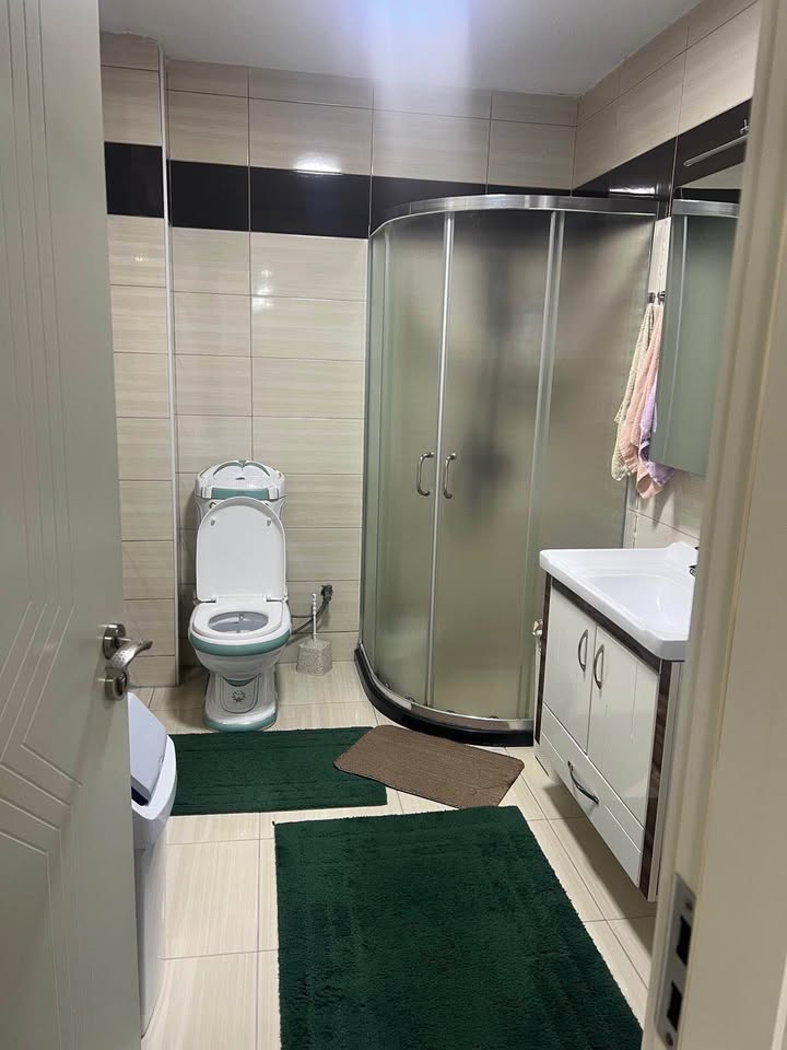 645707120 2385771648553093 474136079081566728 n