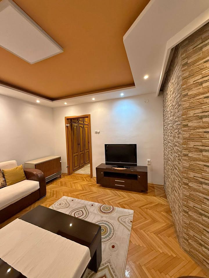 647422233 10236463718747281 1279676534226492279 n