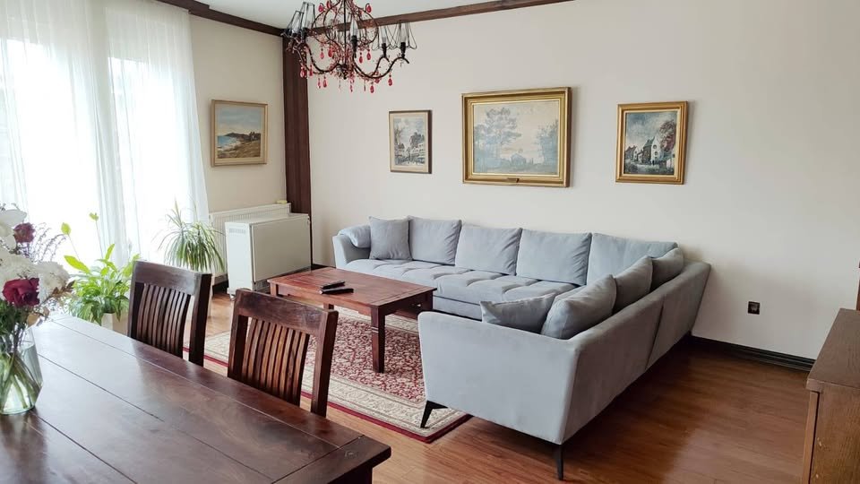 649284391 2345822055843380 2283537483655768042 n