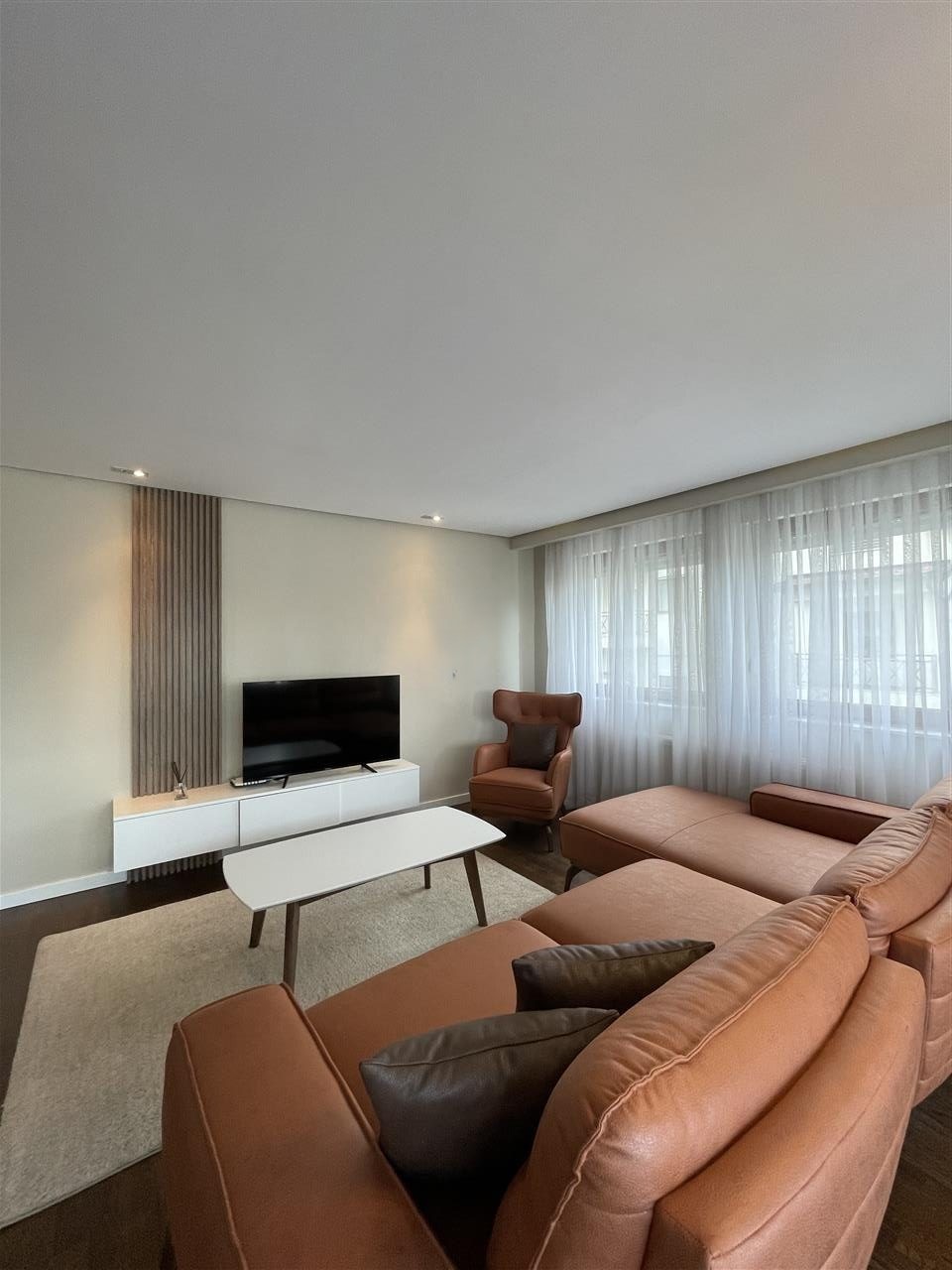 Banes me qira arberi 3 rotated