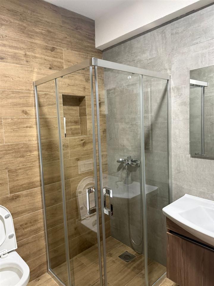 Banesa jepet me qera (1)