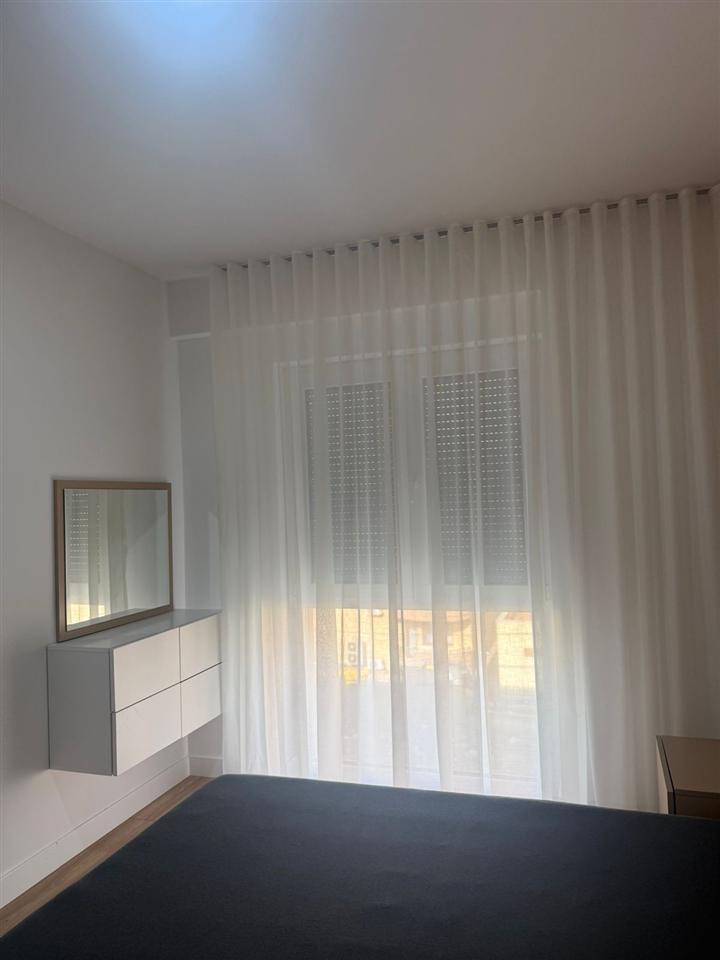 Banesa jepet me qera (2)