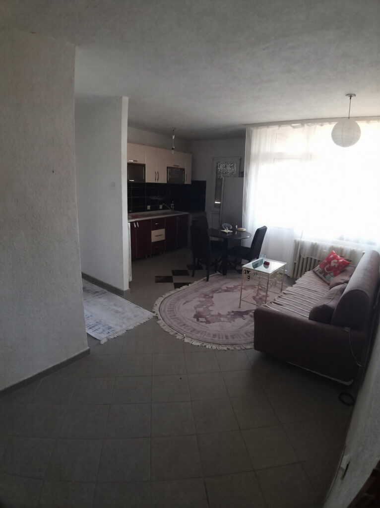 Banese me qera ne prishtine dardani 044117756 (3)