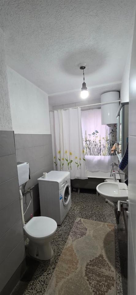 Banese me qera te qafa (3)